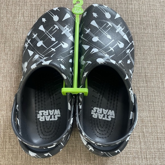 Crocs Graphic Star Wars Clogs - Picture 2 of 9